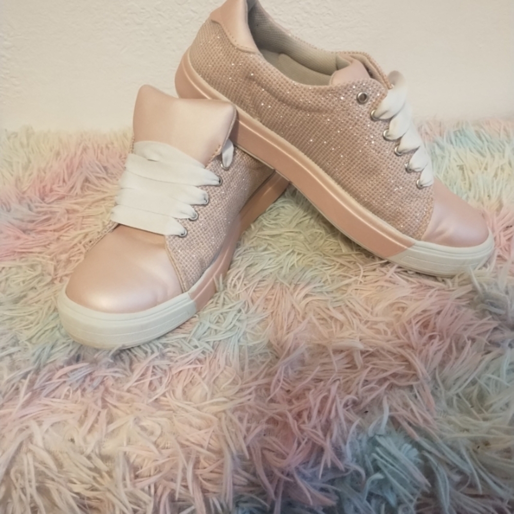 ANDREA FENZI Pink and White Women's Sneakers